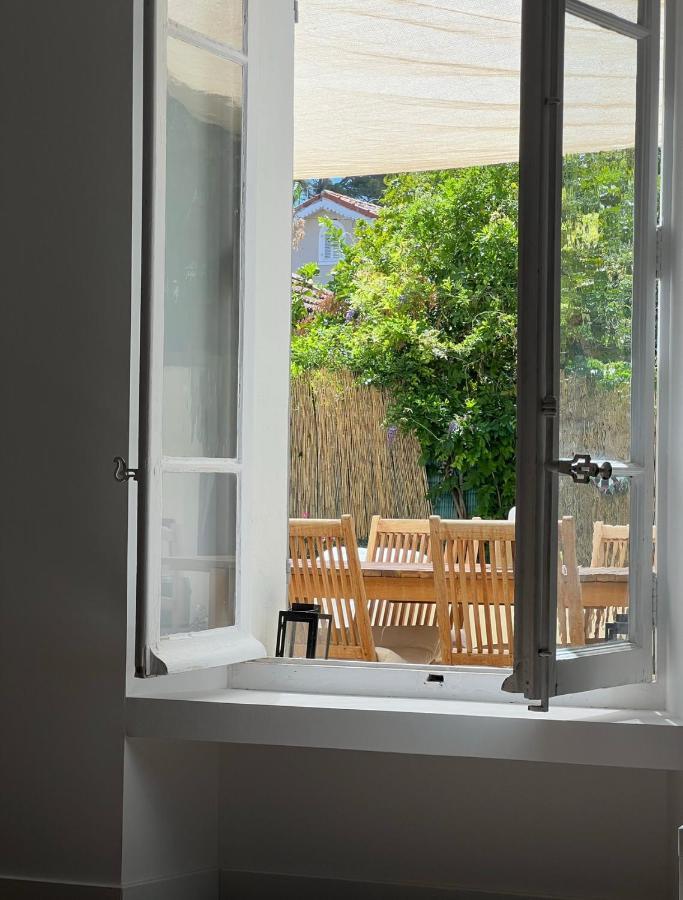 Casa Andrea Appartement Tout A Pied Avec Grand Jardin Sanary-sur-Mer Bagian luar foto