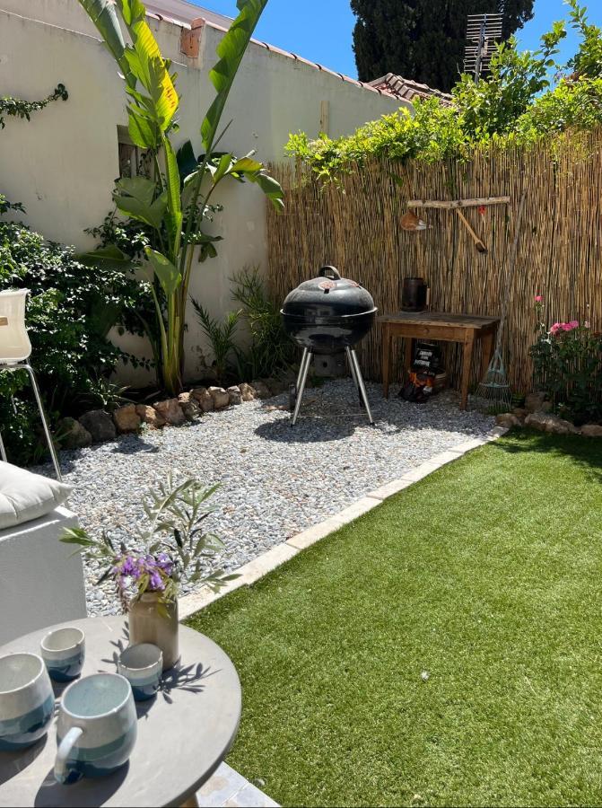 Casa Andrea Appartement Tout A Pied Avec Grand Jardin Sanary-sur-Mer Bagian luar foto