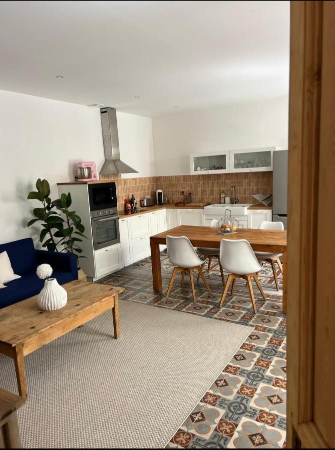 Casa Andrea Appartement Tout A Pied Avec Grand Jardin Sanary-sur-Mer Bagian luar foto