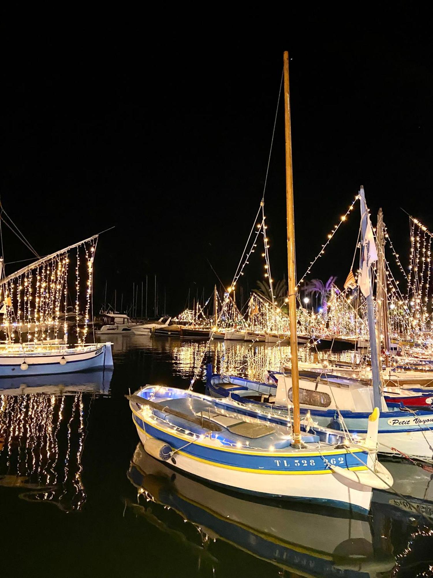 Casa Andrea Appartement Tout A Pied Avec Grand Jardin Sanary-sur-Mer Bagian luar foto